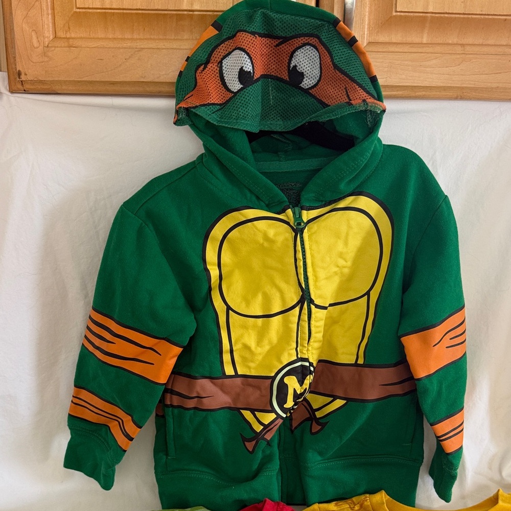 Ninja Turtle Hoodie & Tees - Size 4T